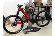 R.X750 Core - M (Showroom Bike - 324Km - as New)